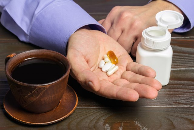 Važno je znati: Lista namirnica koje mogu da oslabe ili pojaèaju dejstvo lekova